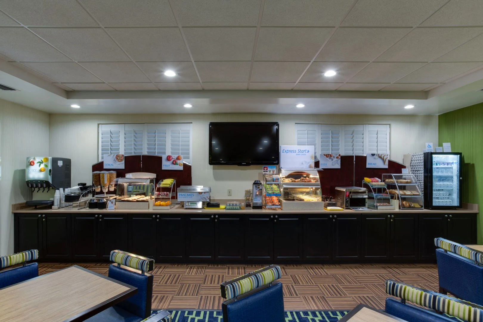 Holiday Inn Express Suites Plant City by IHG