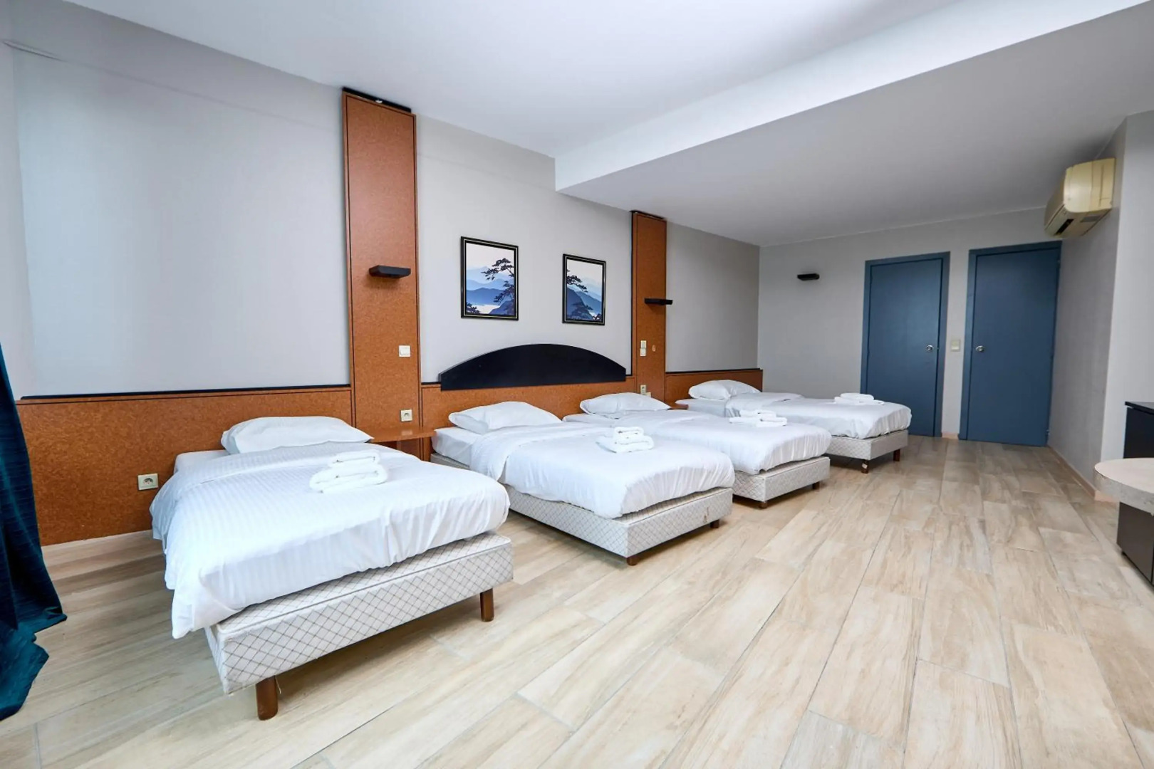 Отель Europacity