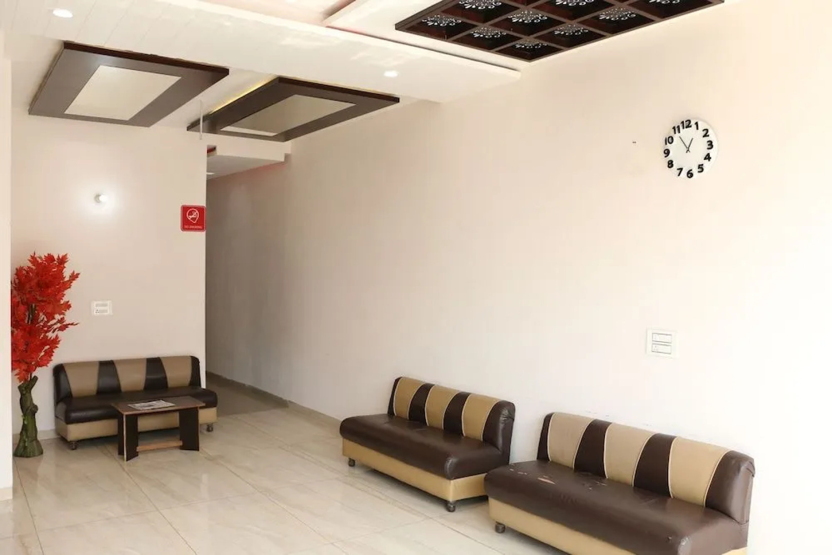 OYO 3145 Hotel Seven Inn