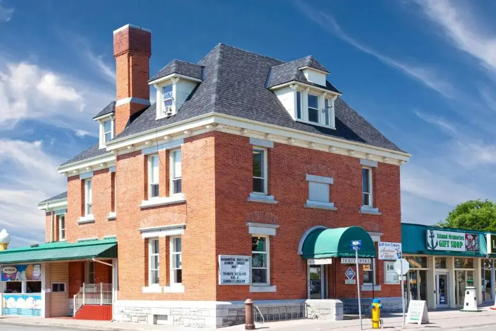 Ramada Gananoque Provincial Inn