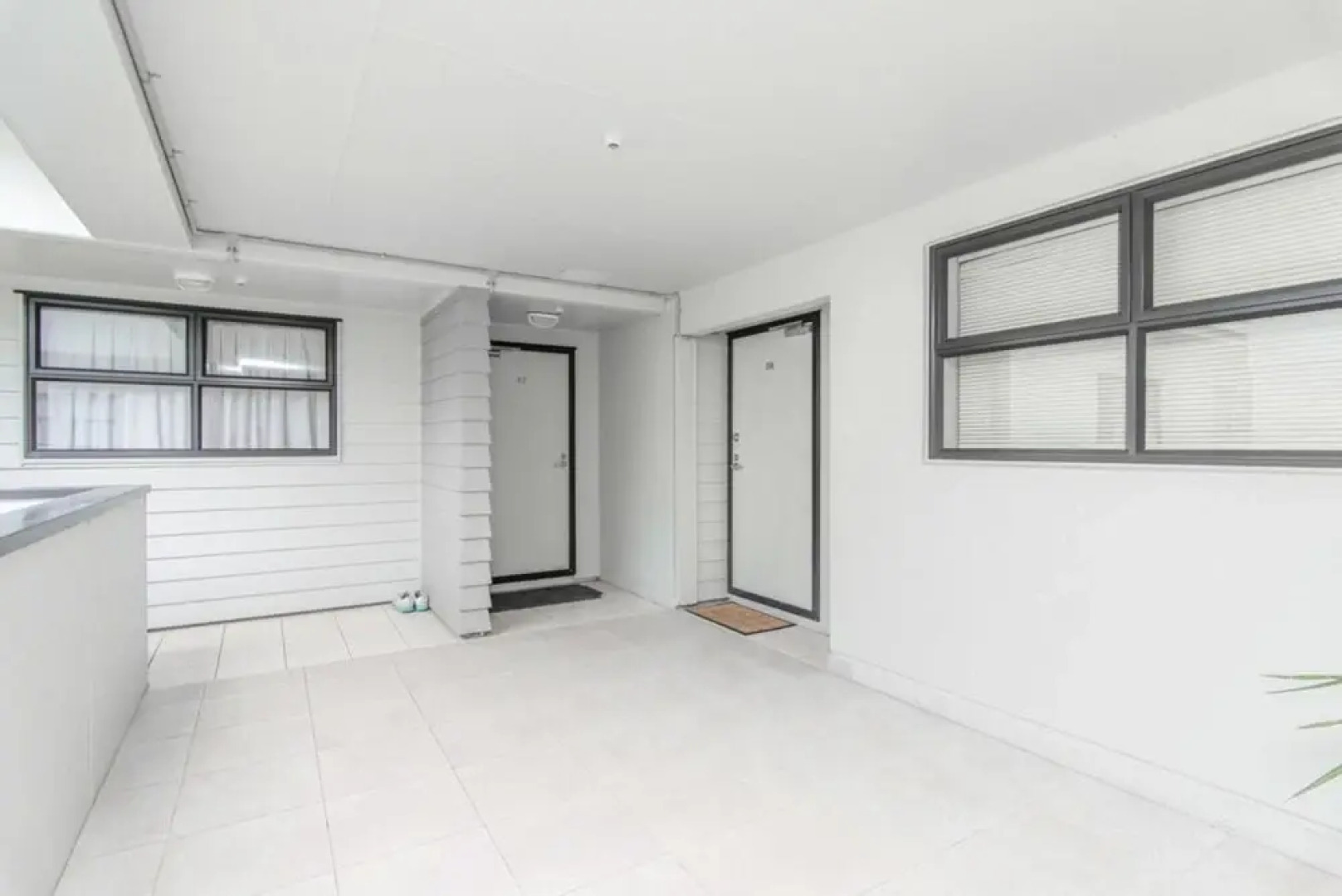 Cozy & Contemporary Apartment