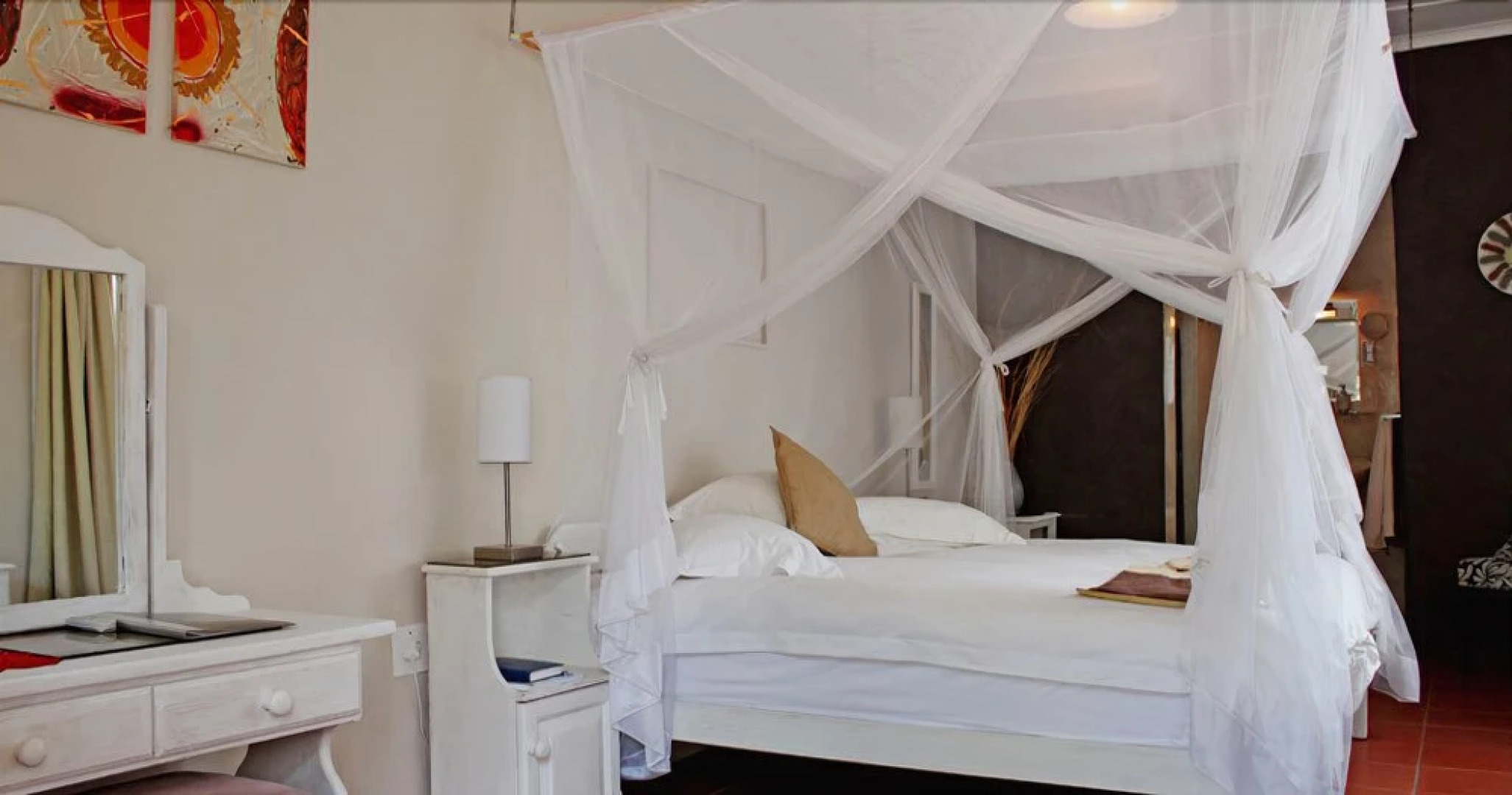 The Elegant Farmstead