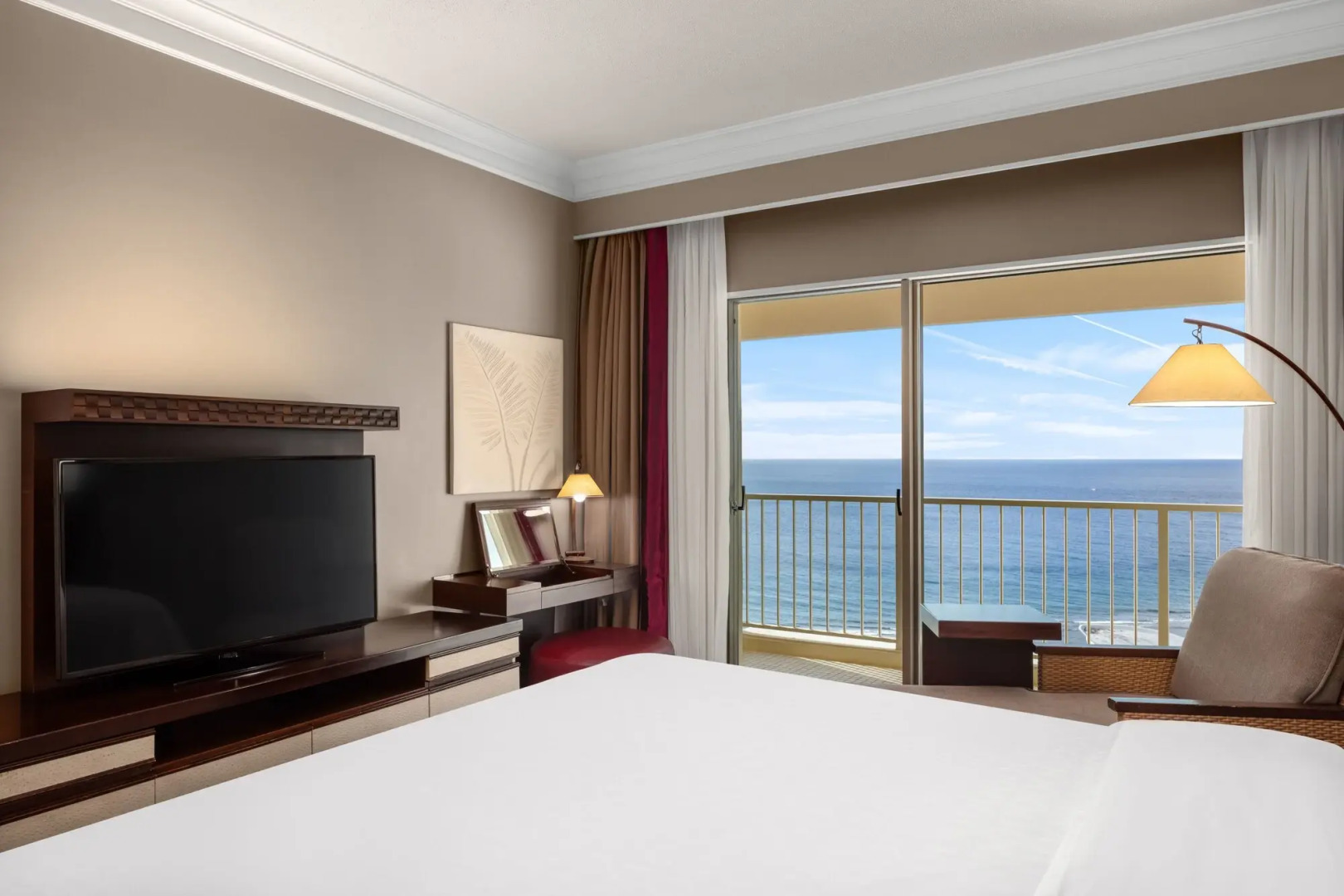 RIHGA Royal Laguna Guam Resort