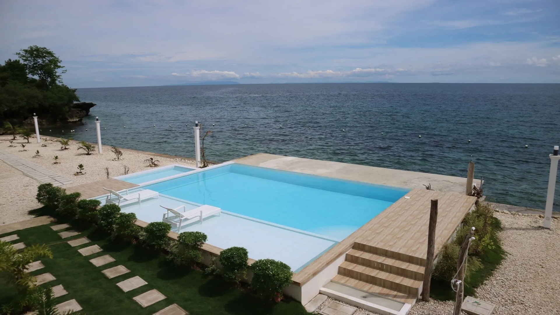 Seascape Resort Oslob