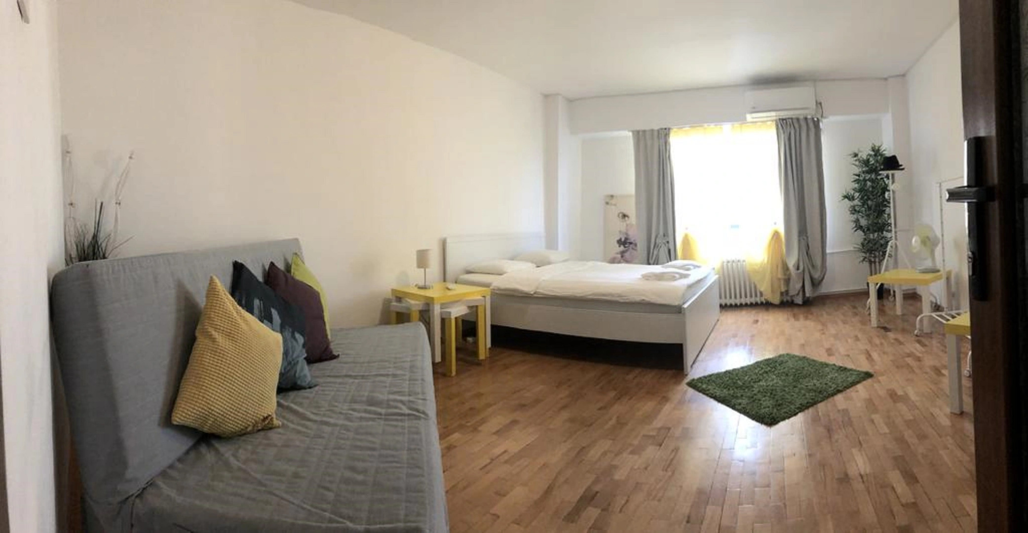 HATS by GREEN APARTMENT