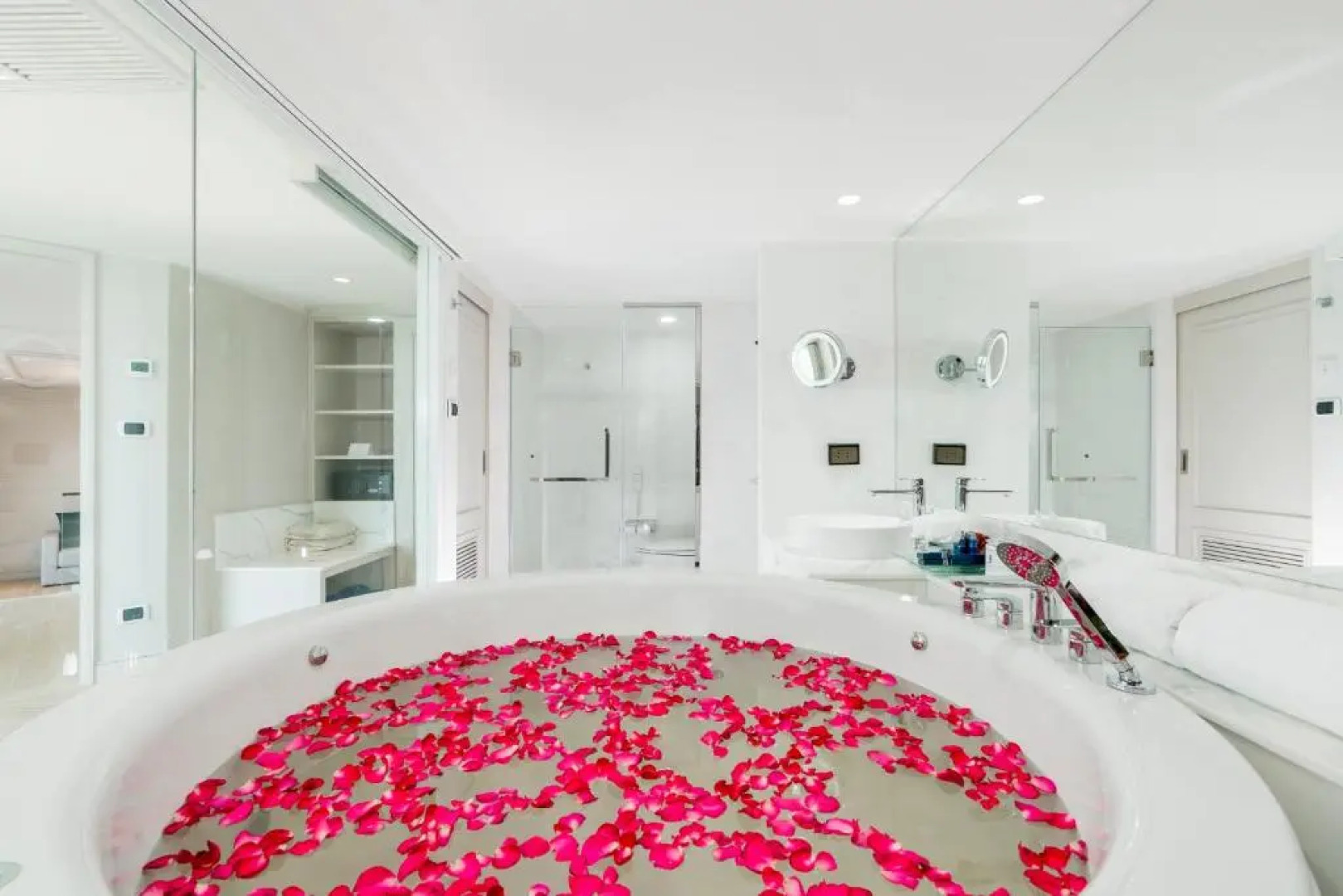 Royal Cliff Beach Hotel Pattaya