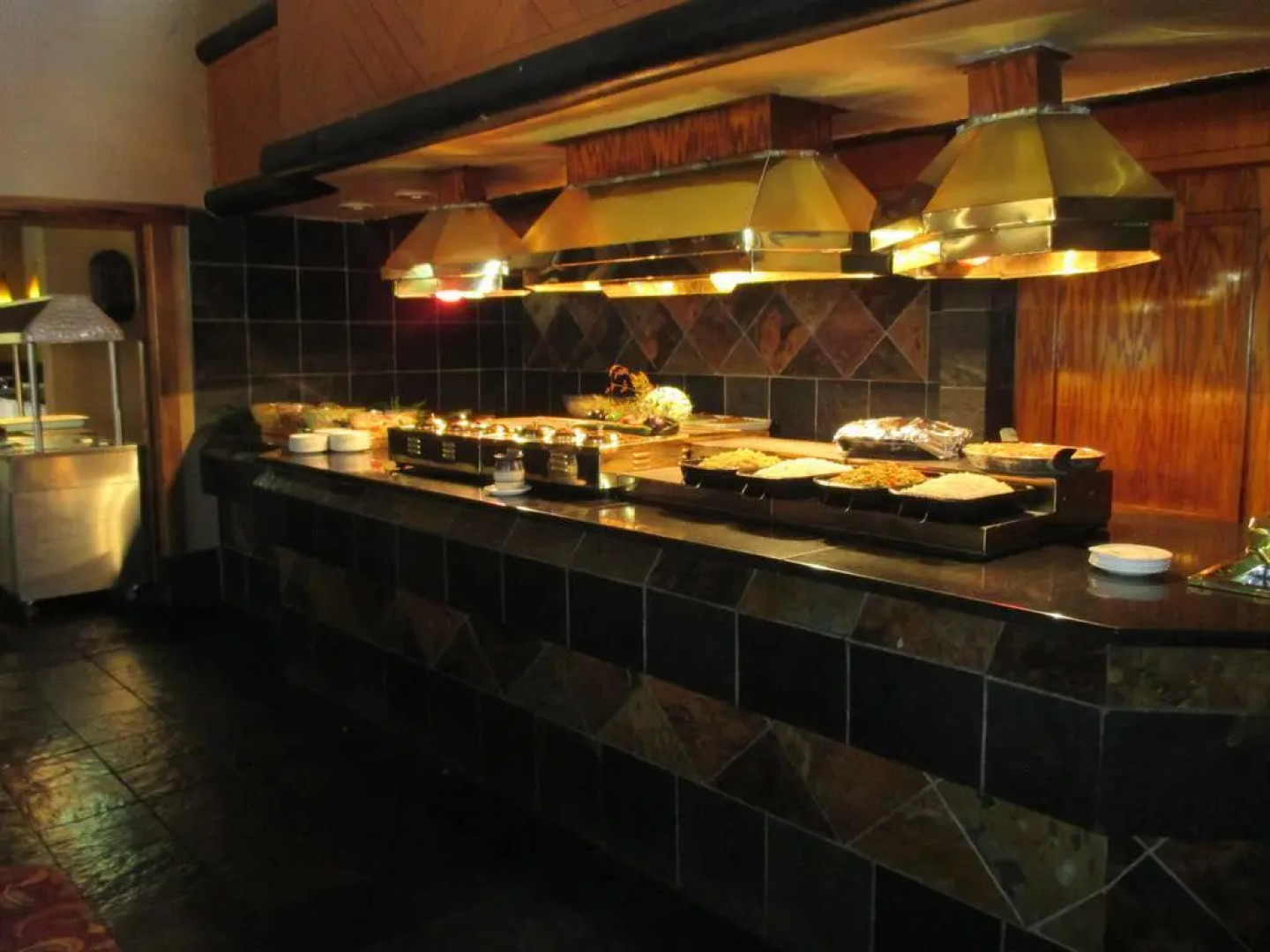 African Sky Hotels - Pine Lake Inn