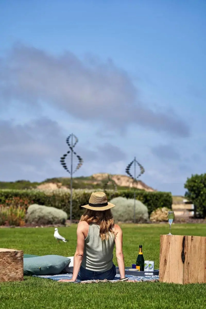 Peterborough House & Motel