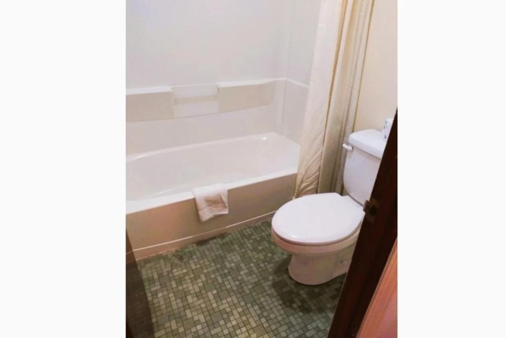 Holiday Lodge Virginia