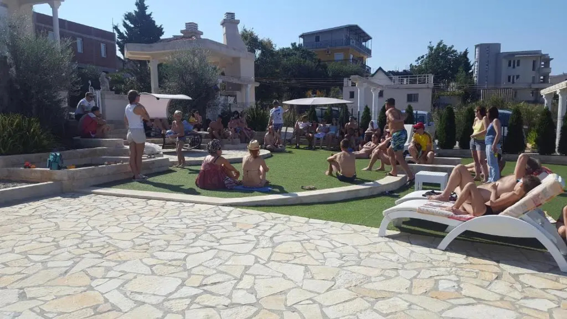 Apartaments Crown Silvia