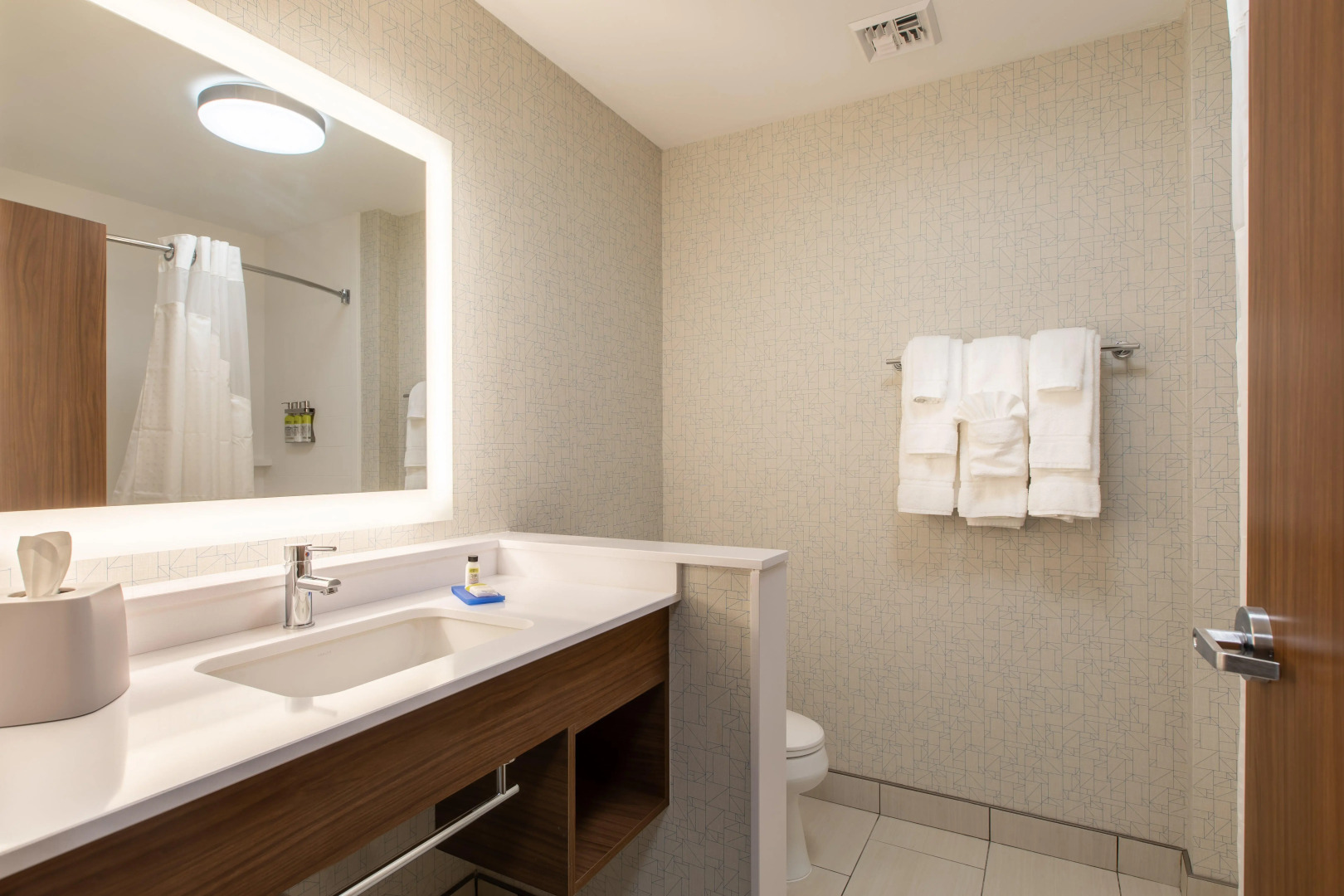 Holiday Inn Express & Suites Greenville S- Piedmont by IHG