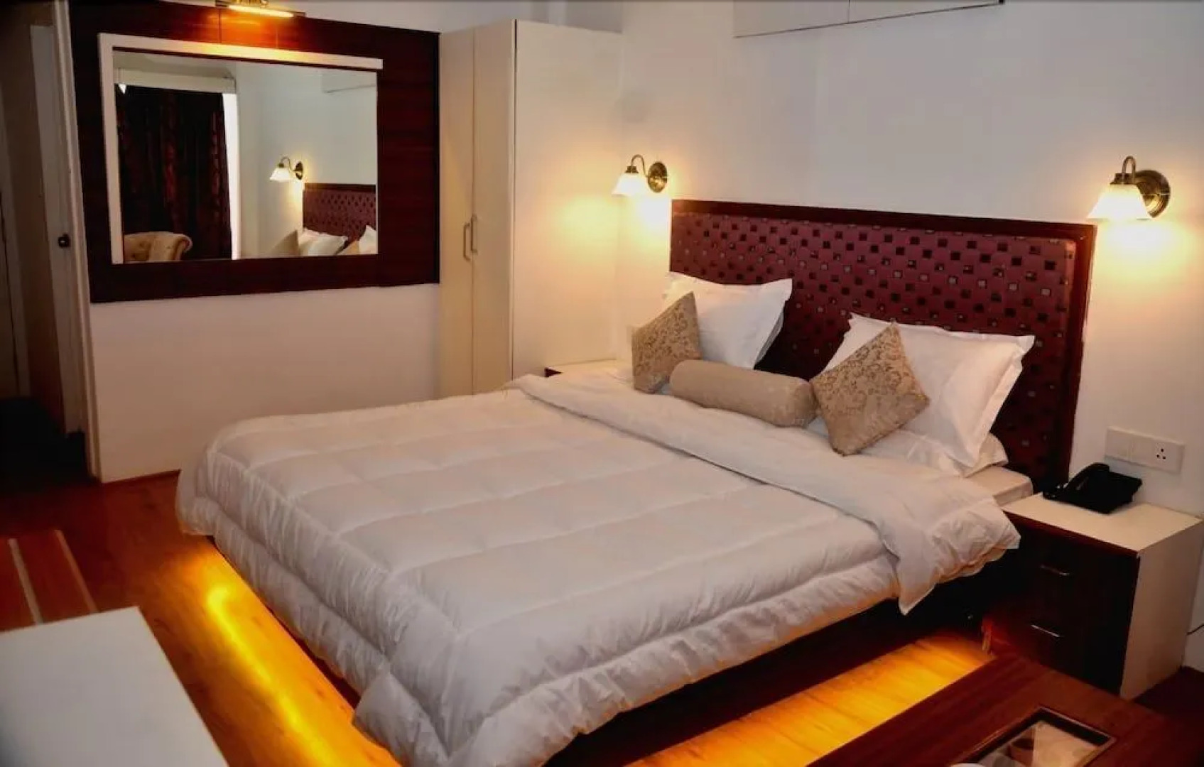 Hillcrest Country Resort