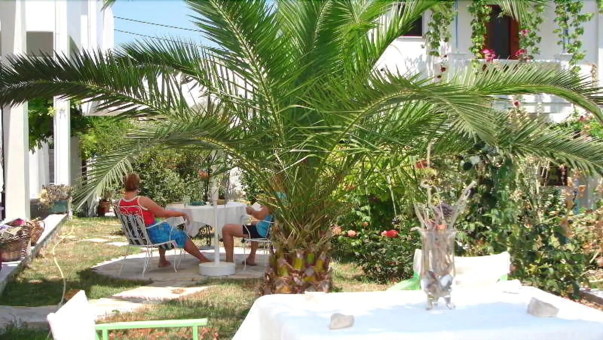 Maria Studios & Apartments