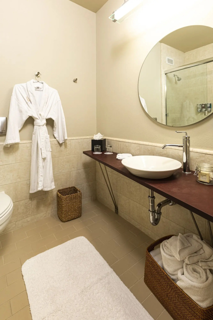 Gravity Haus Truckee-Tahoe