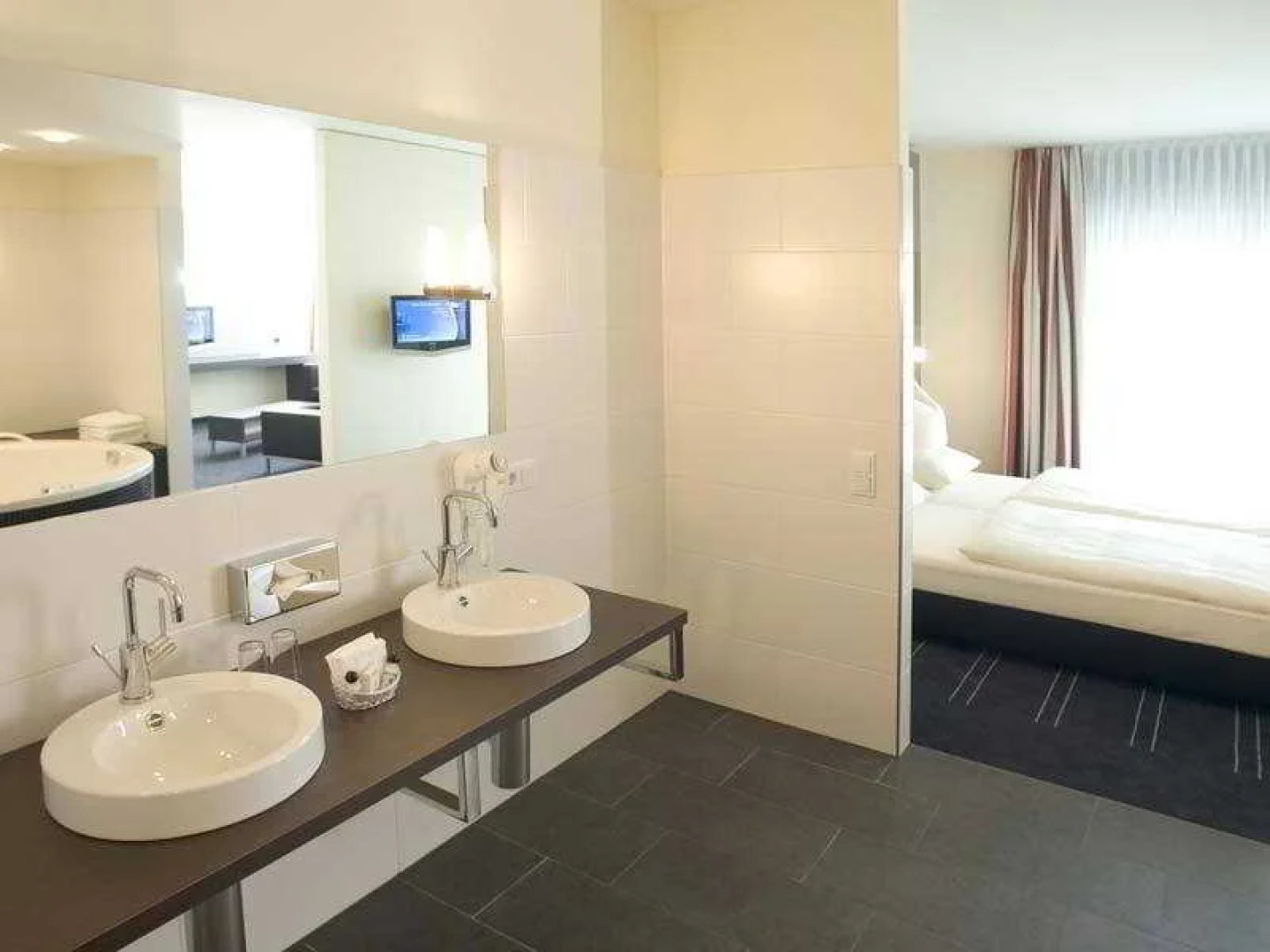 Novina Hotel Herzogenaurach Herzo-base (ex.ramada)