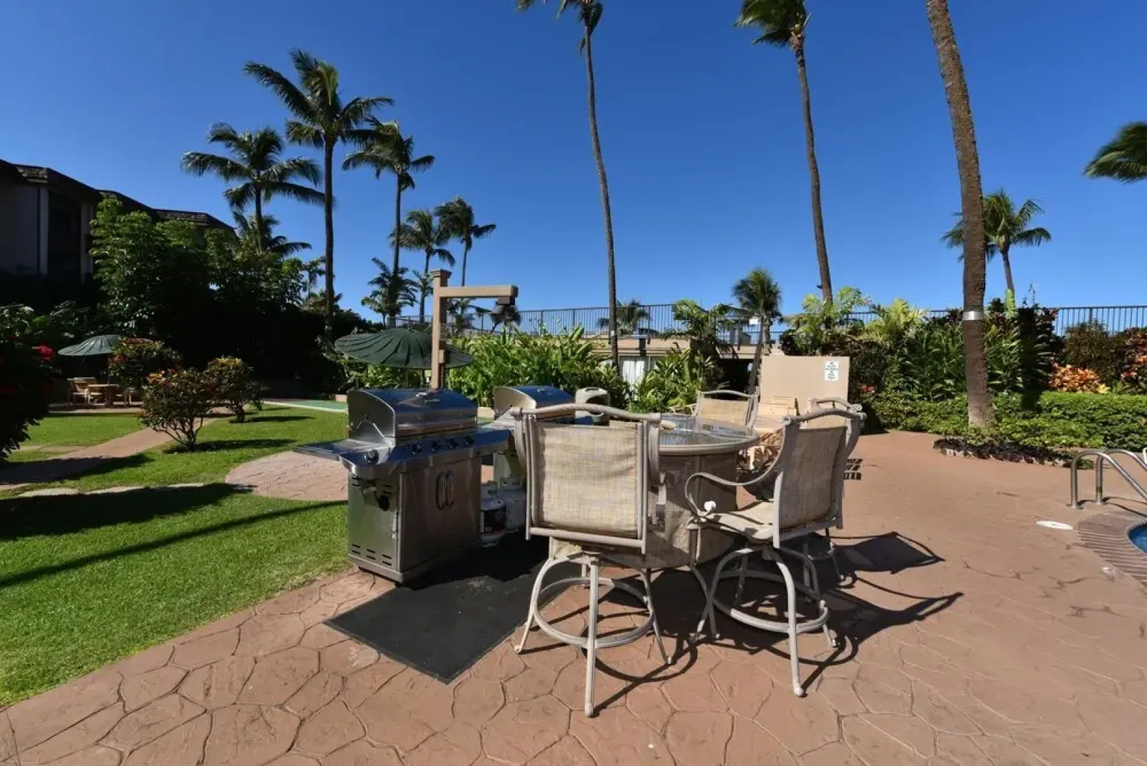 Hale Ono Loa 214 In Lahaina