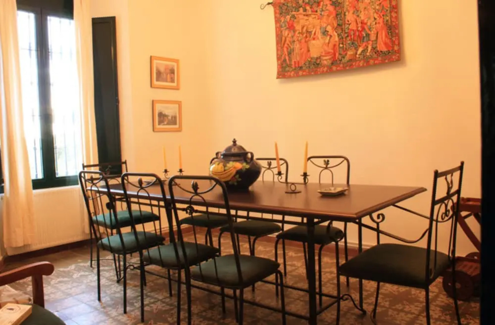 Ermita House 102404 by MO Rentals