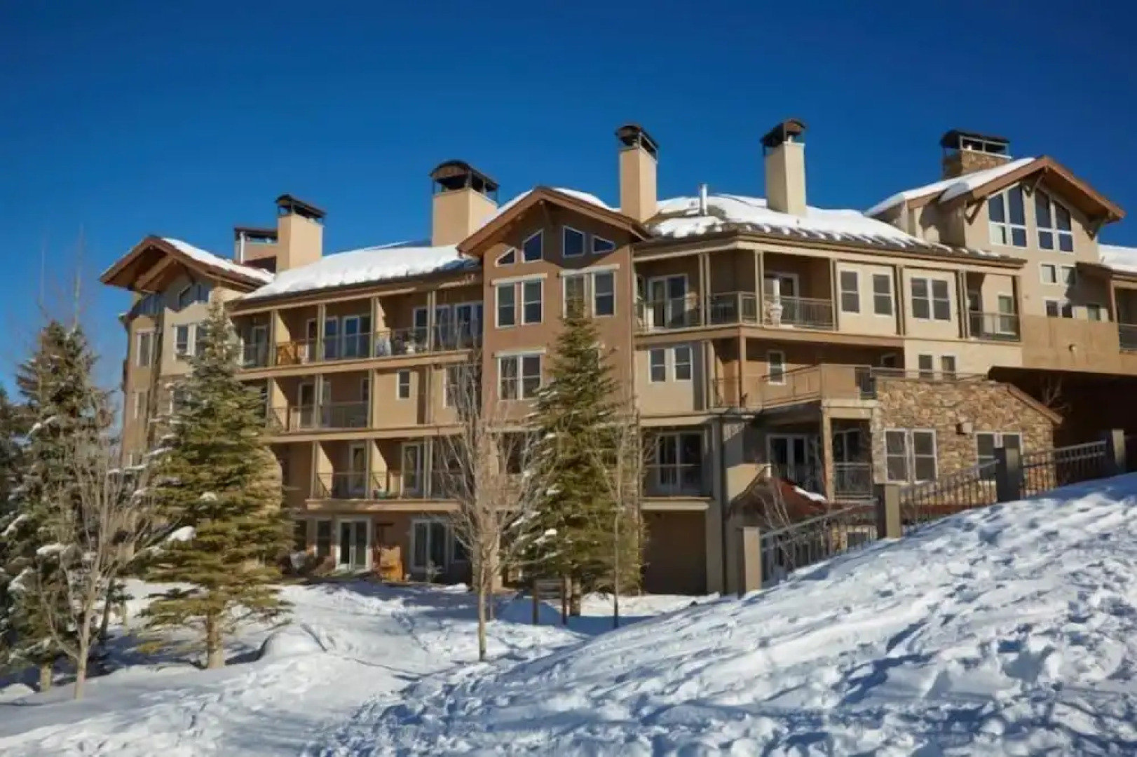 Snowmass Village 2 Bedroom Ski-In, Ski-Out Condo on Fanny Hill