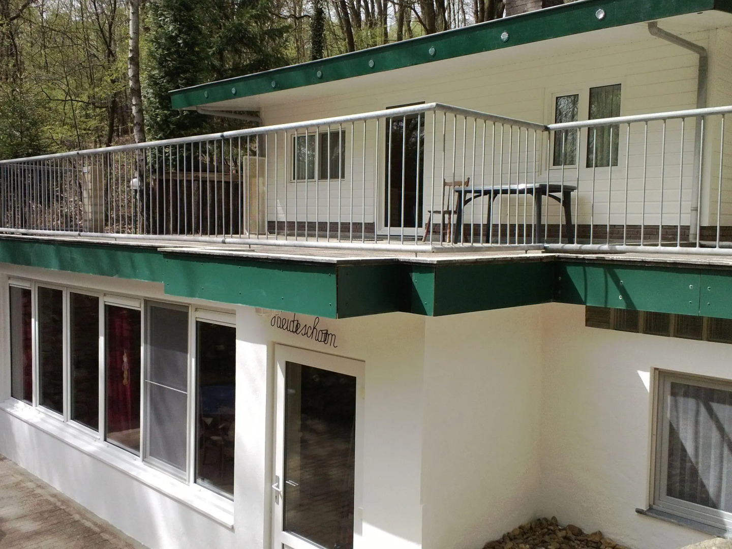 Cosy holiday home in the forests, very suitable for groups