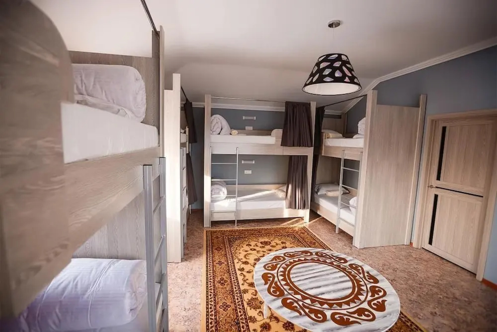 Mountain Road Hostel