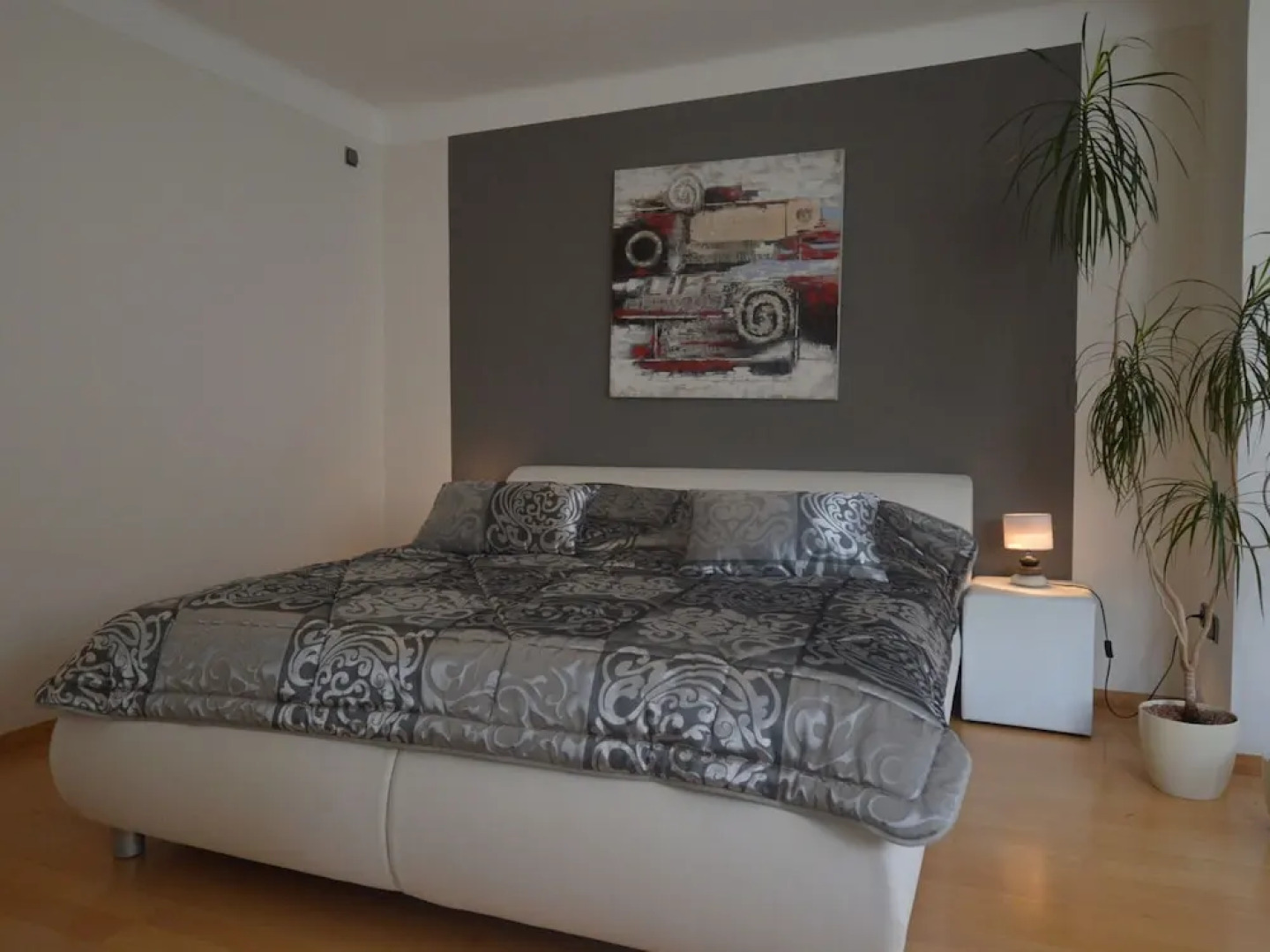 Apartment in Trittenheim With Terrace and Garden