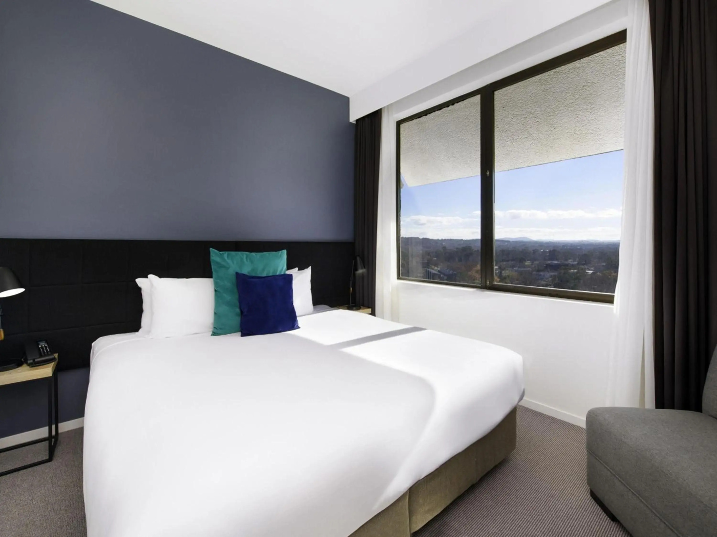 Mantra MacArthur Canberra