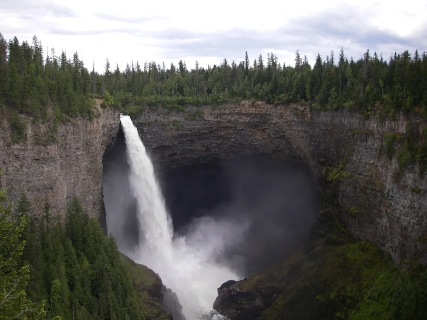 Wells Gray Golf resort and RV park