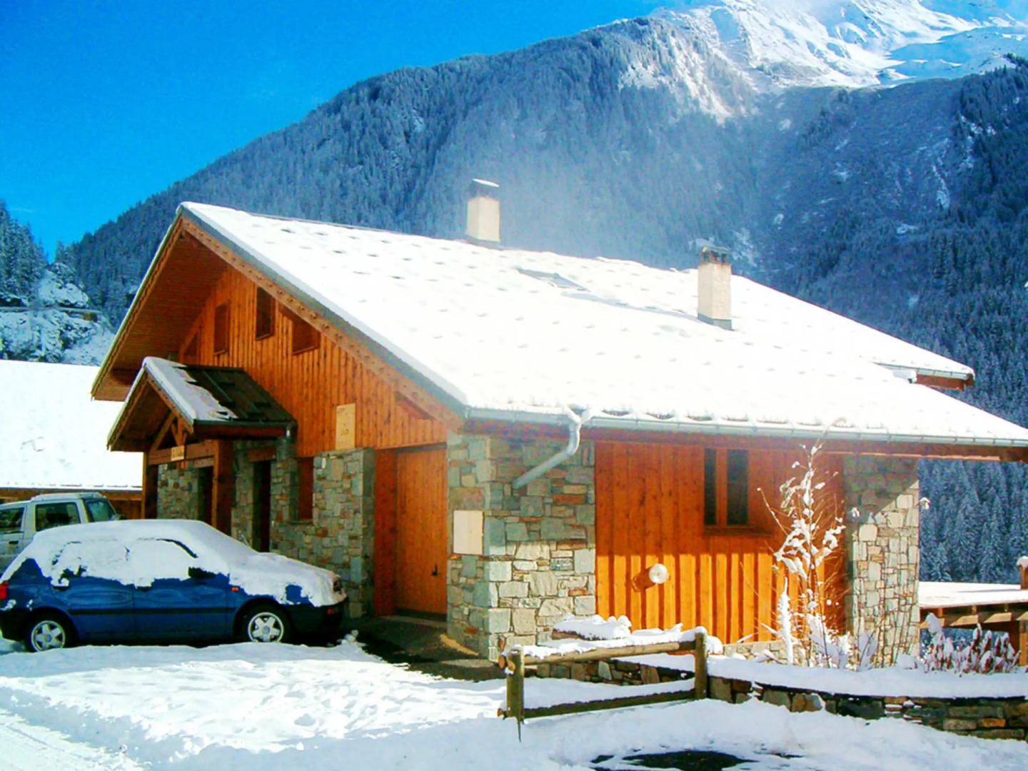 Luxurious Chalet in Champagny-en-vanoise Near Ski Area