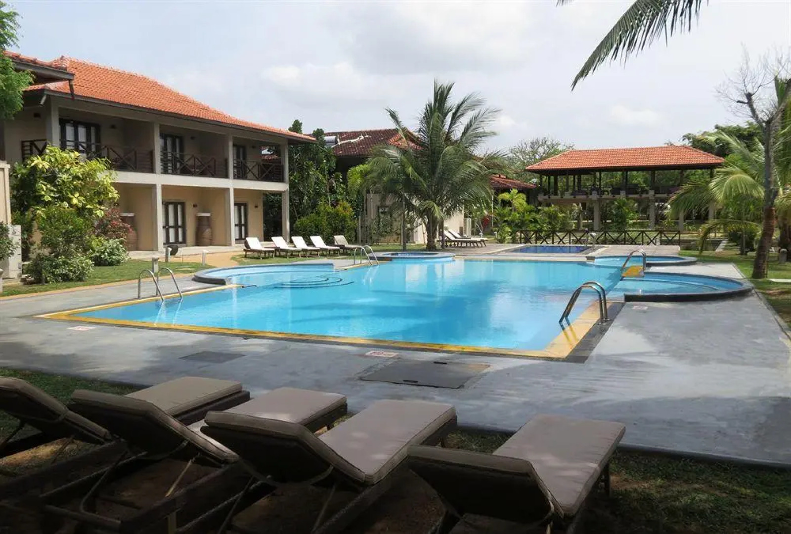 Portofino Resort Tangalle