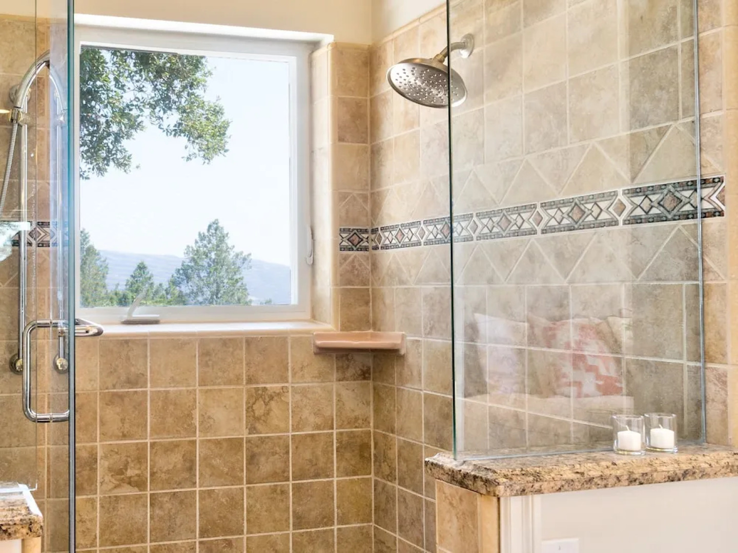 Kenwood California - 3 Br Home