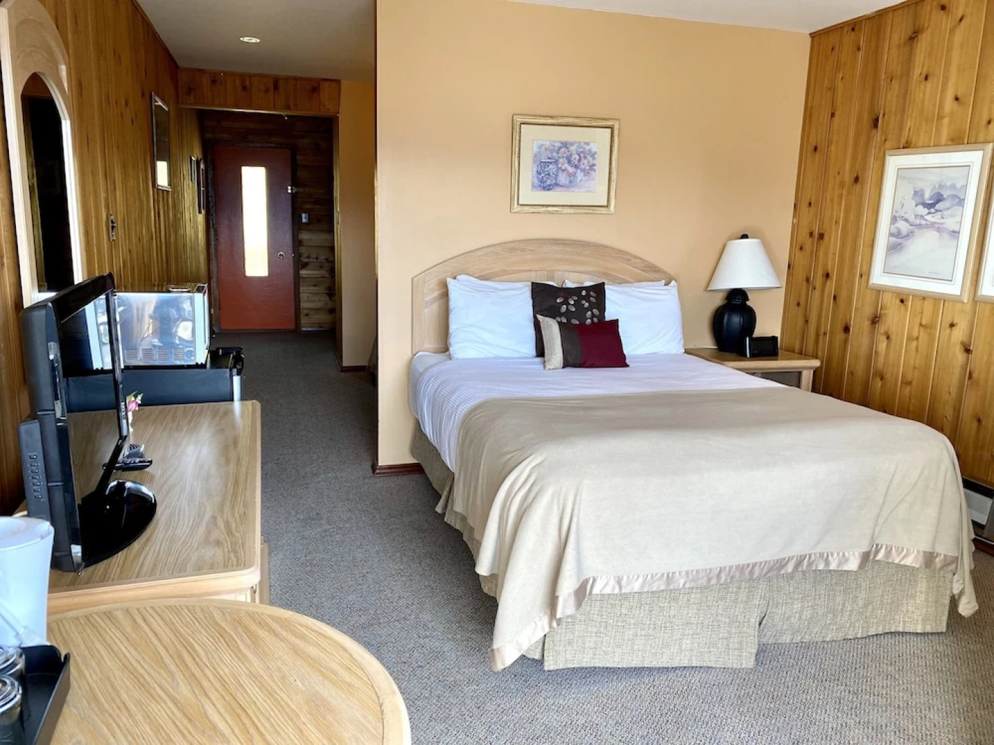 Rocky Mountain Springs Lodge