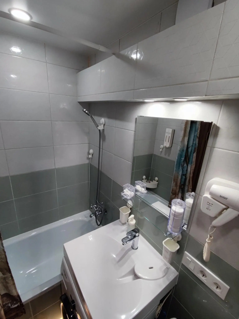 Огни города на улице Ферсмана 4