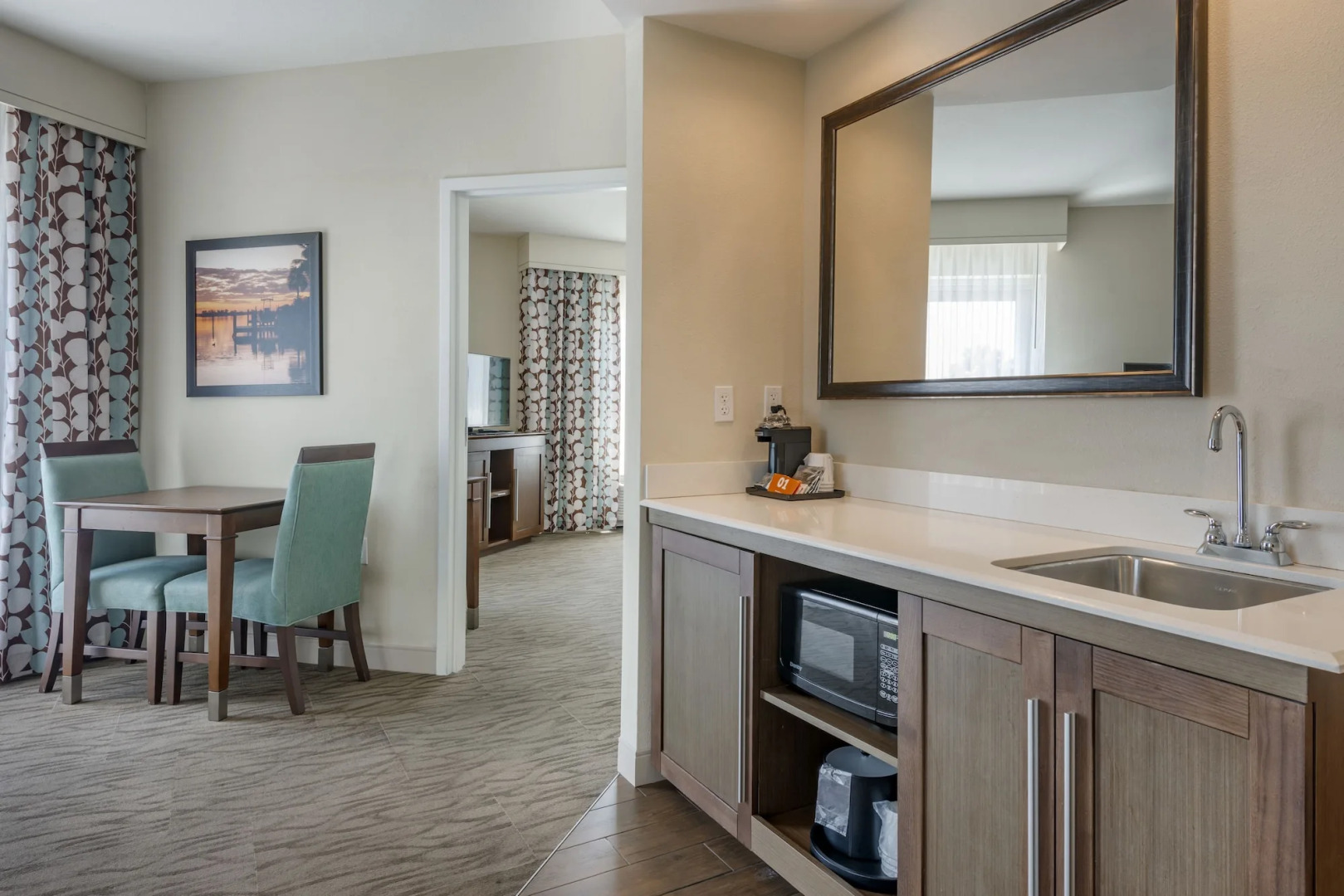 Hampton Inn & Suites Vero Beach Downtown