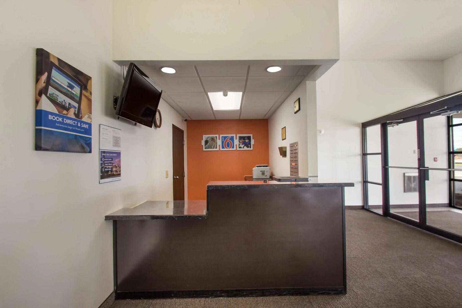 Motel 6 Rothschild, WI