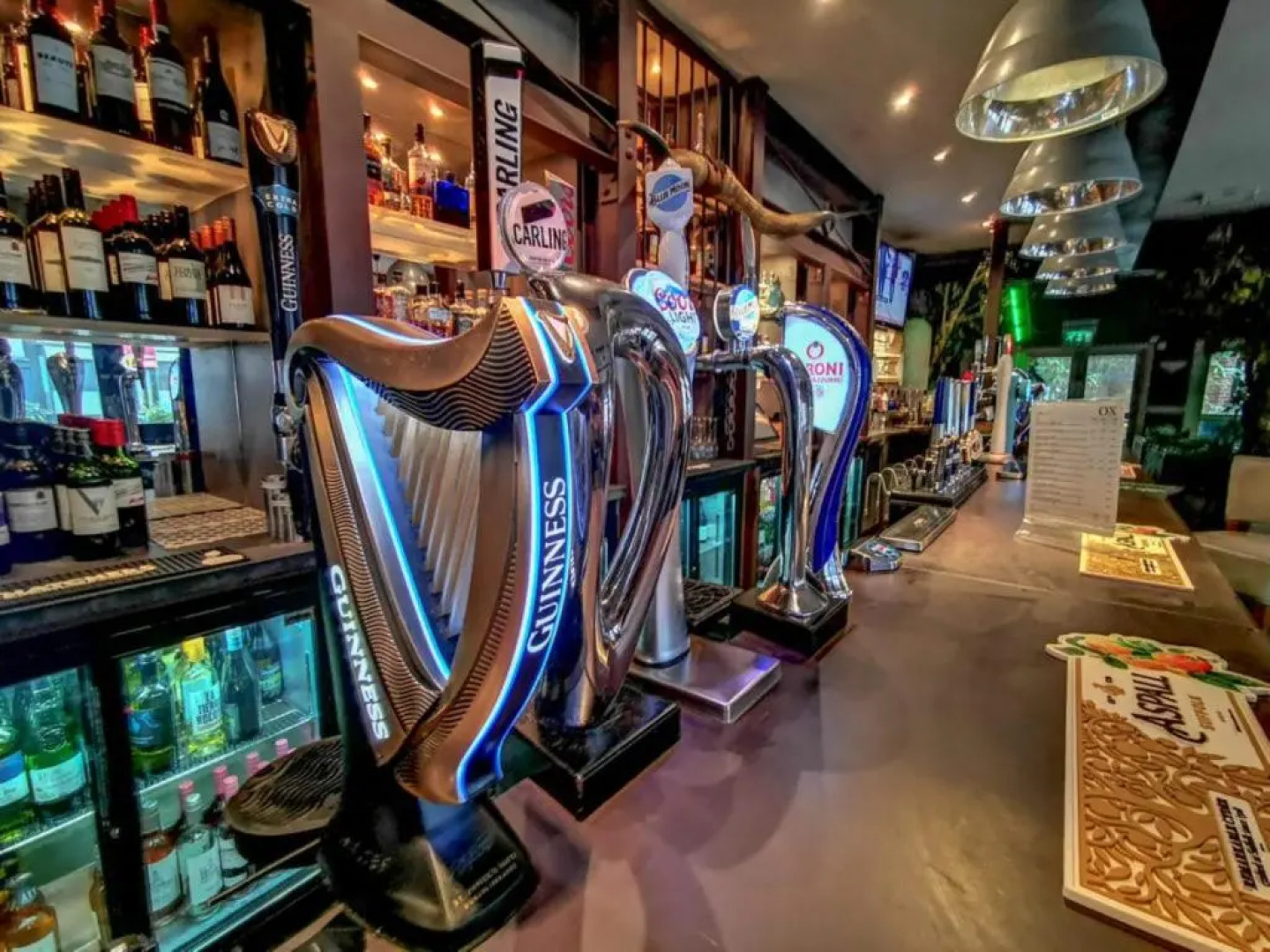 Ox Hotel Bar & Grill