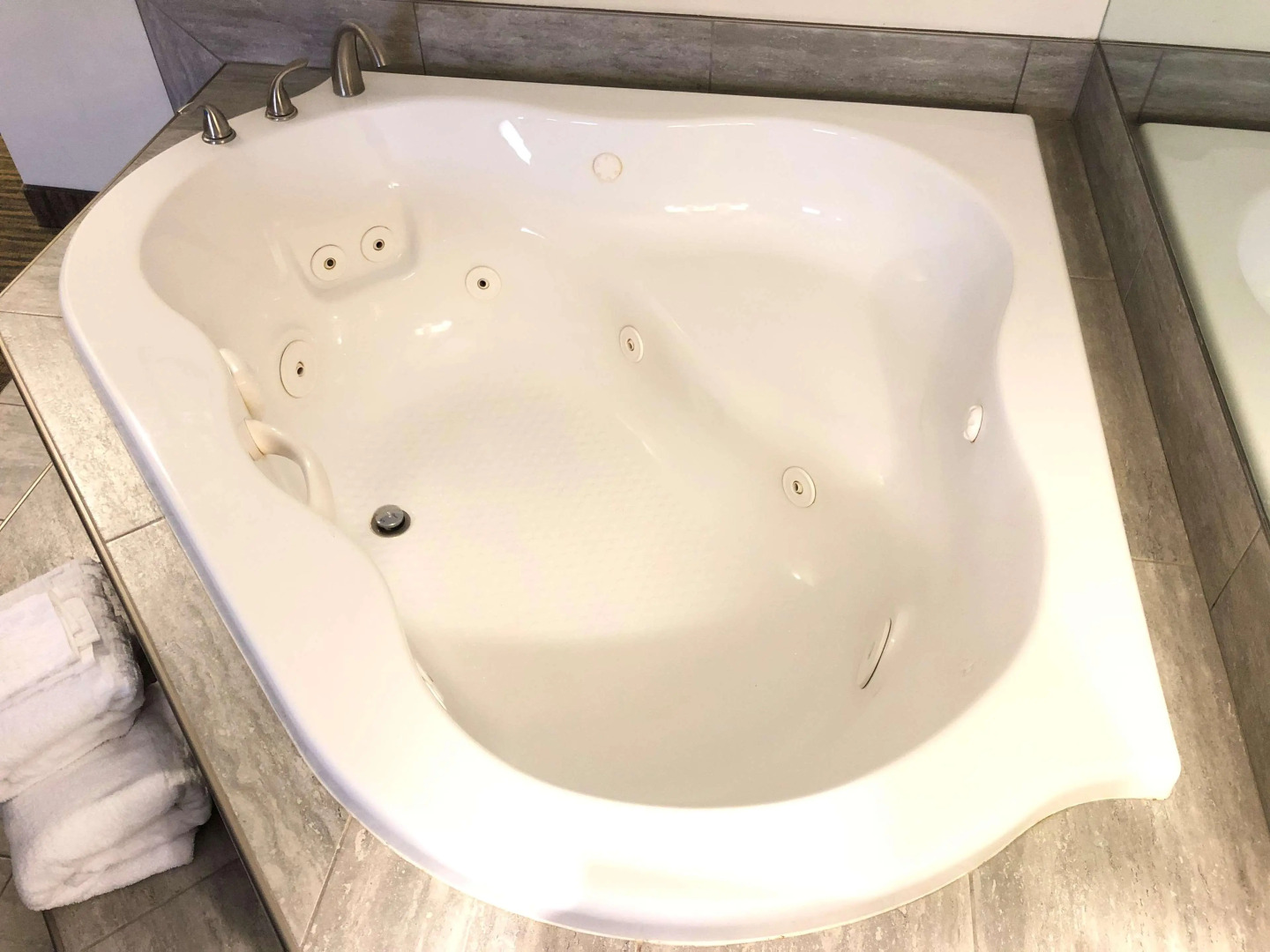 Best Western Plus Coldwater Hotel