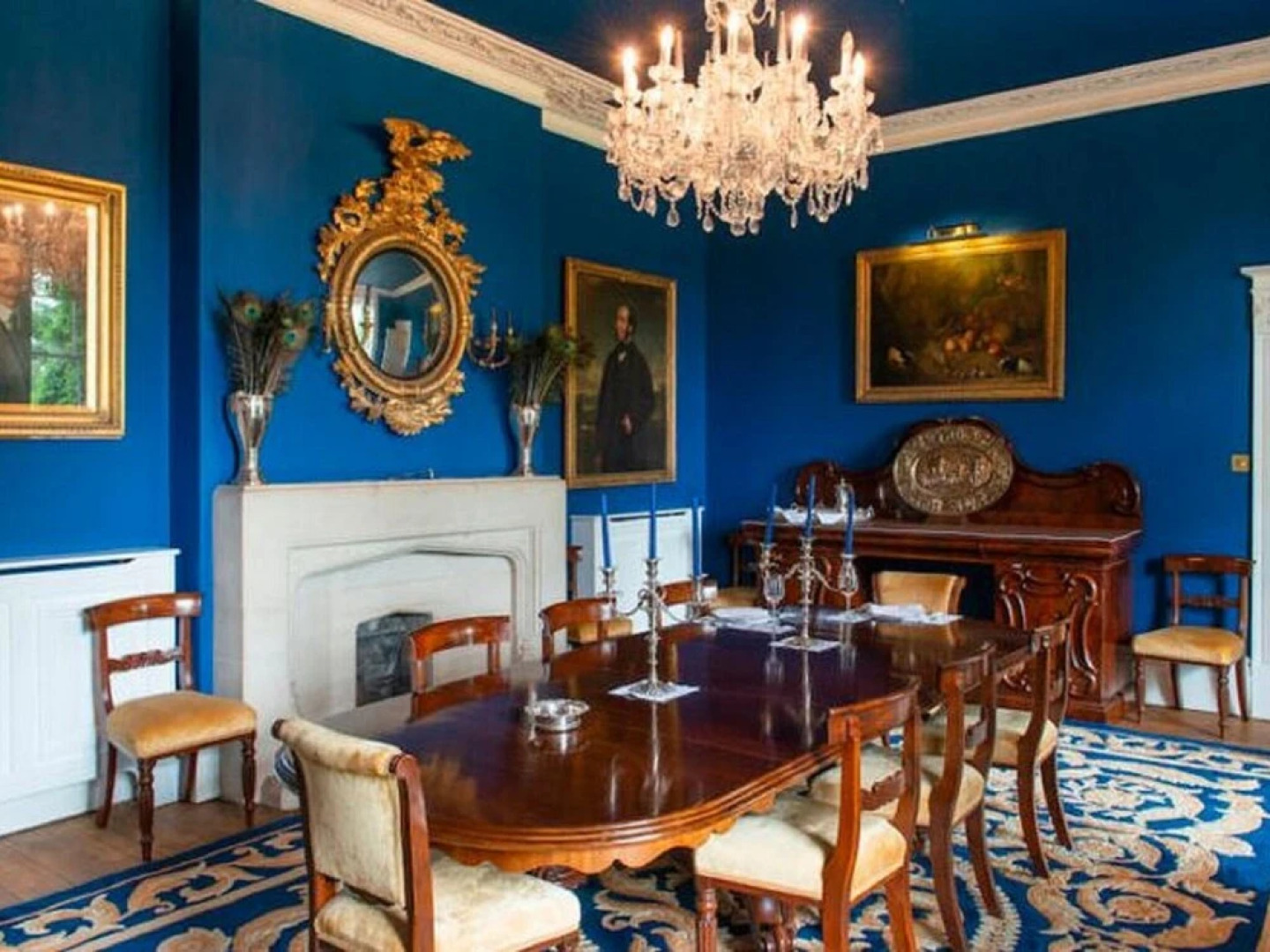 Lavish Holiday Home in Worcestershire With Jacuzzi