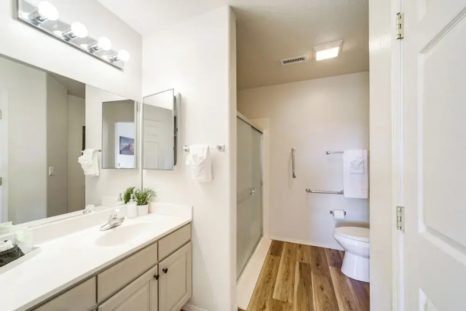 Hike, Shop & Unwind: Cottonwood Home w/ Patio!