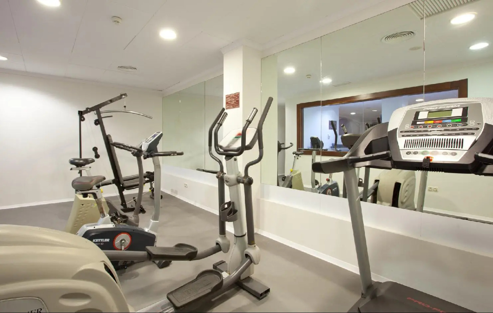 Senator Cádiz Spa Hotel