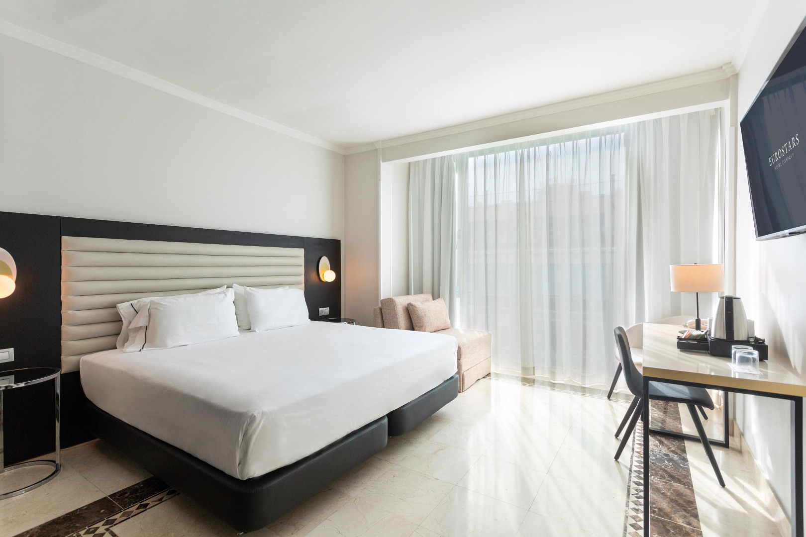 Eurostars Cristal Palace