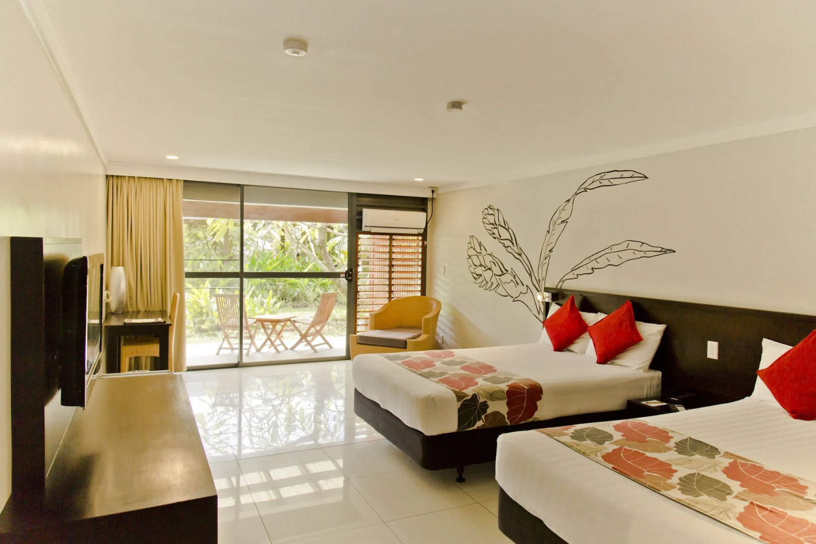 Tanoa Tusitala Hotel