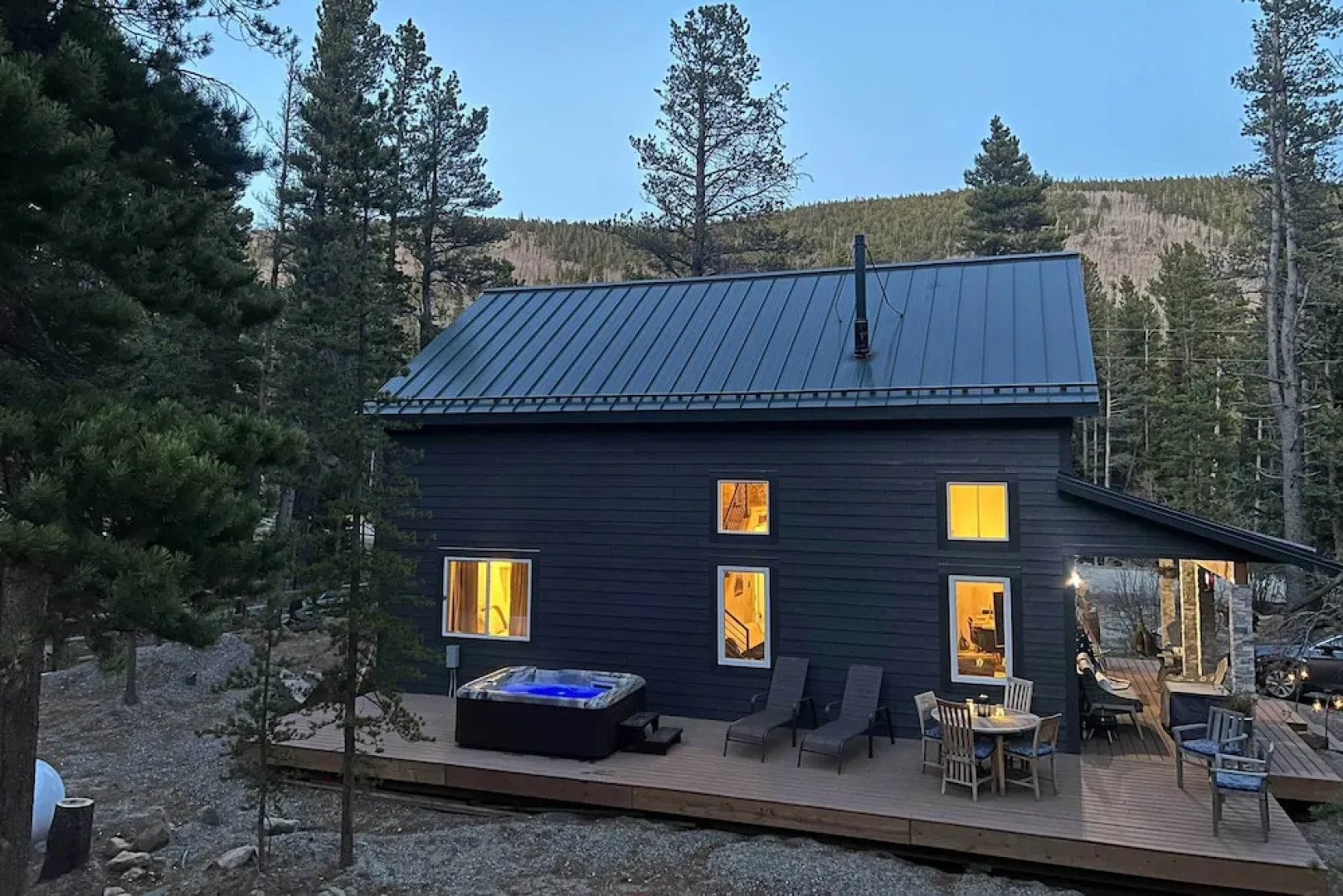 1 Mi to St Marys Glacier Trail: Modern Mtn Cabin!