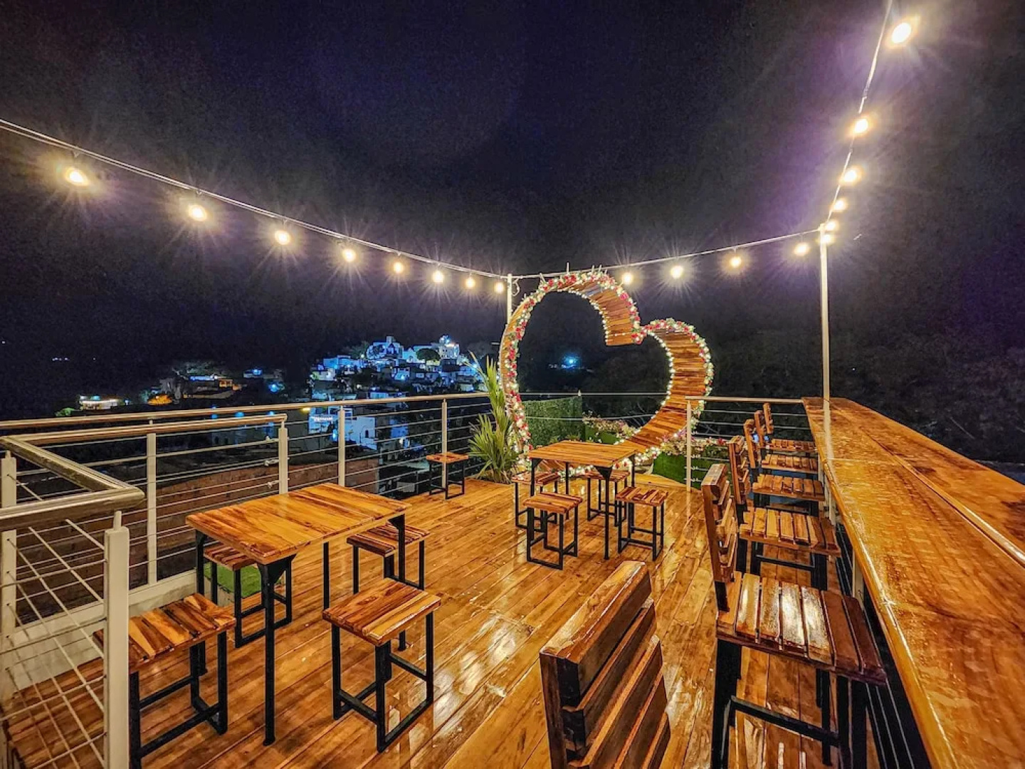 Miradores Del Paraiso