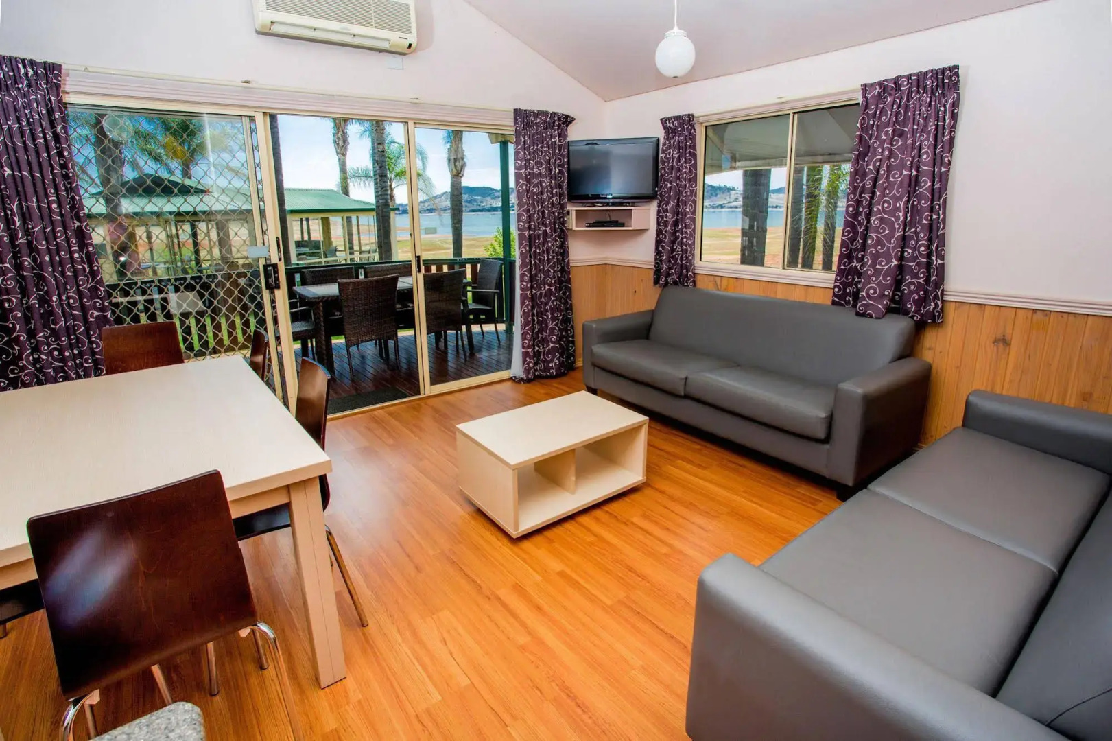 Discovery Parks - Lake Hume, Victoria