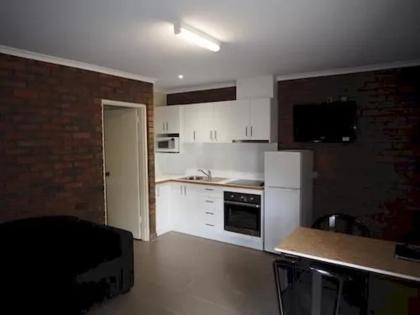 Jacaranda Motel & Holiday Units