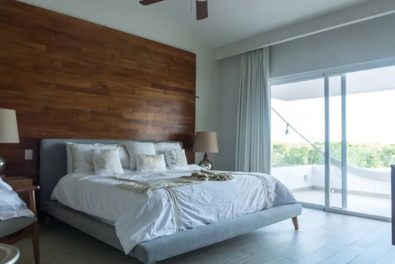 Casa Caleta, Surrounded by Nature, Ideal for Large Groups