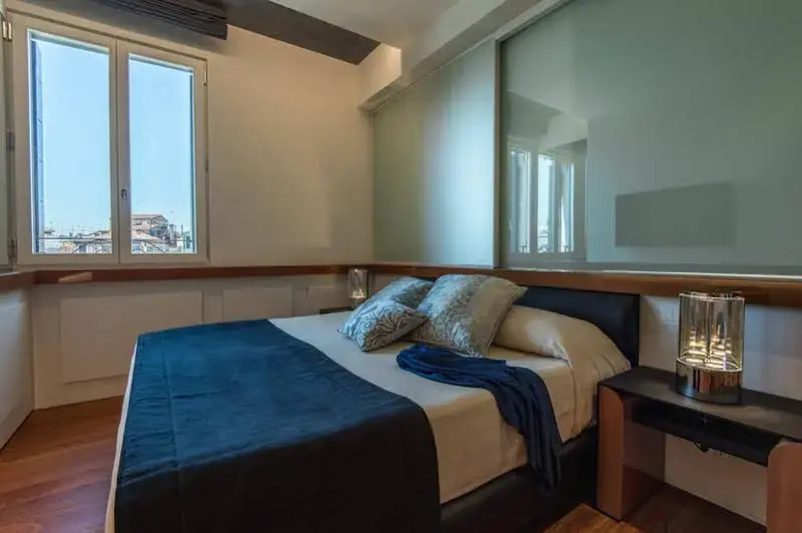 Rialto Apartments
