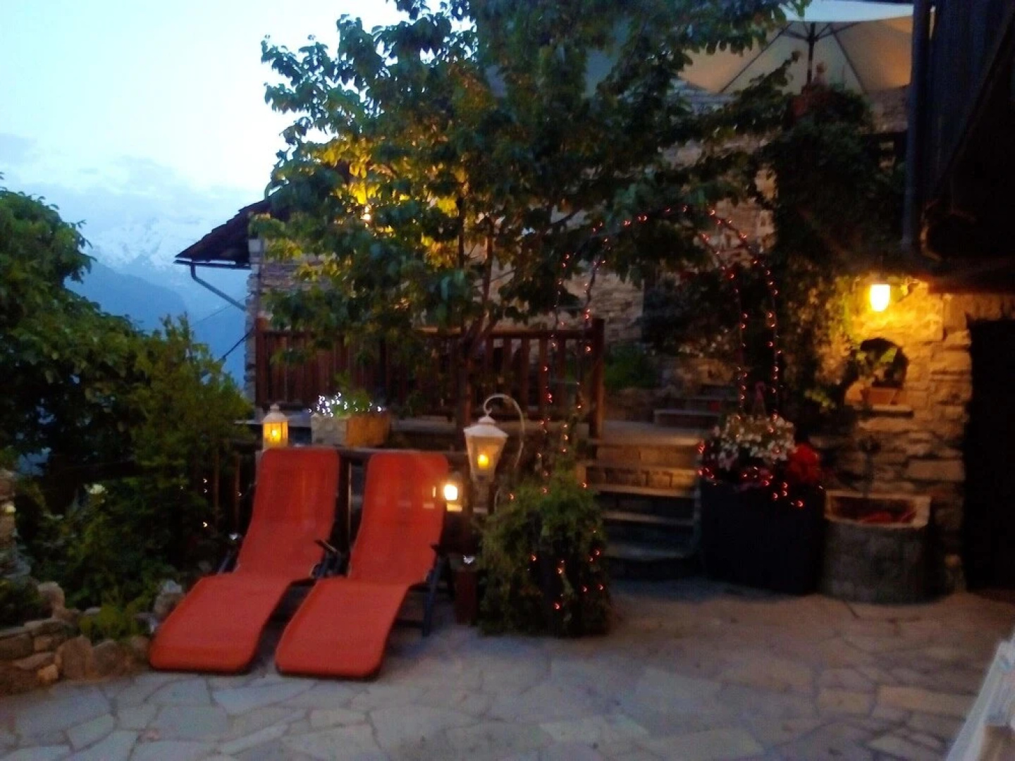 Chalet With 2 Bedrooms in Gratillon, With Wonderful Mountain View, Enc