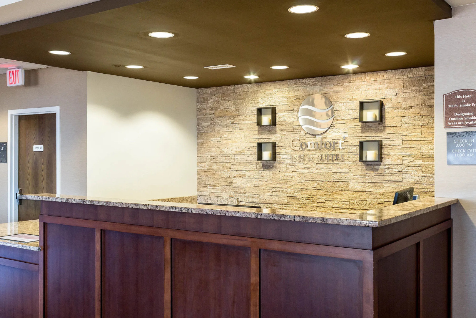 Comfort Inn & Suites Watford City