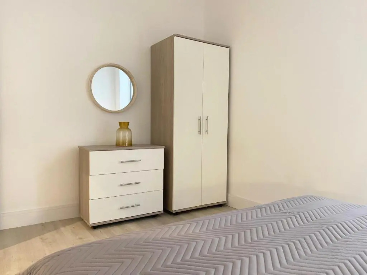 Fleets Height Apartment Ten